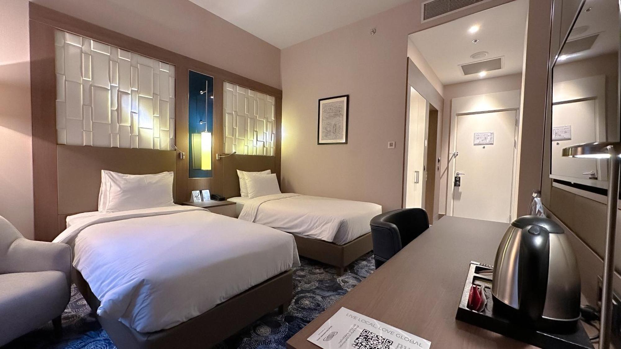 Tbilisi Philharmonic Hotel By Mercure Habitación foto