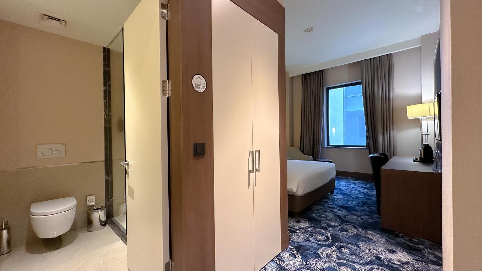Tbilisi Philharmonic Hotel By Mercure Habitación foto
