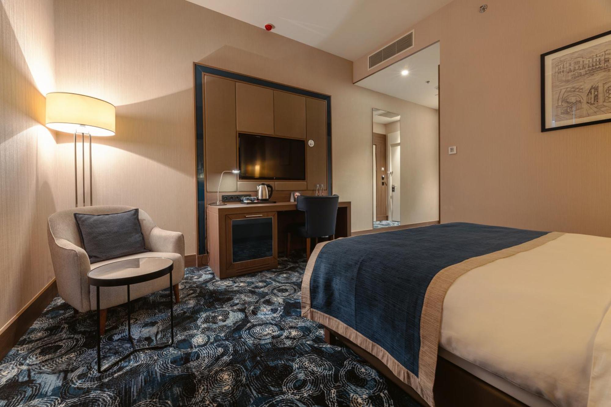 Tbilisi Philharmonic Hotel By Mercure Exterior foto